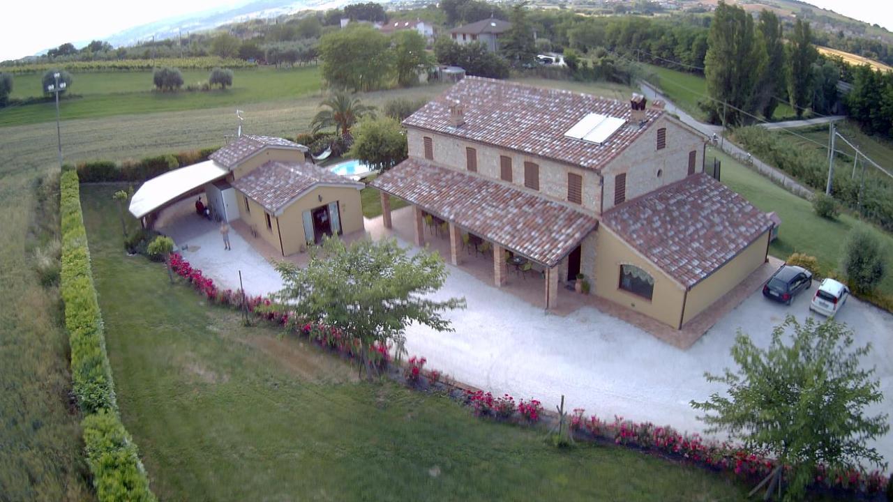 Agriturismo La Vecchia Fonte Castelbellino Dış mekan fotoğraf